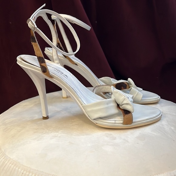 Via Spiga White and Leopard Ankle Strap Sandals Size 8.5 - Picture 3 of 7